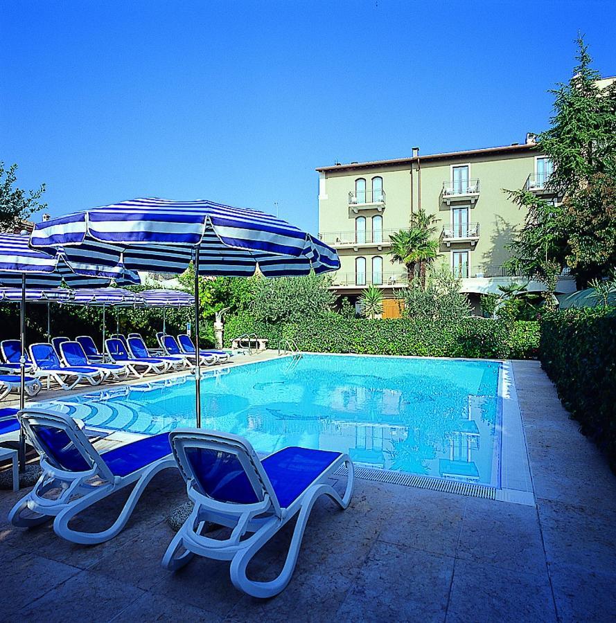 Hotel Catullo バルドリーノ エクステリア 写真
