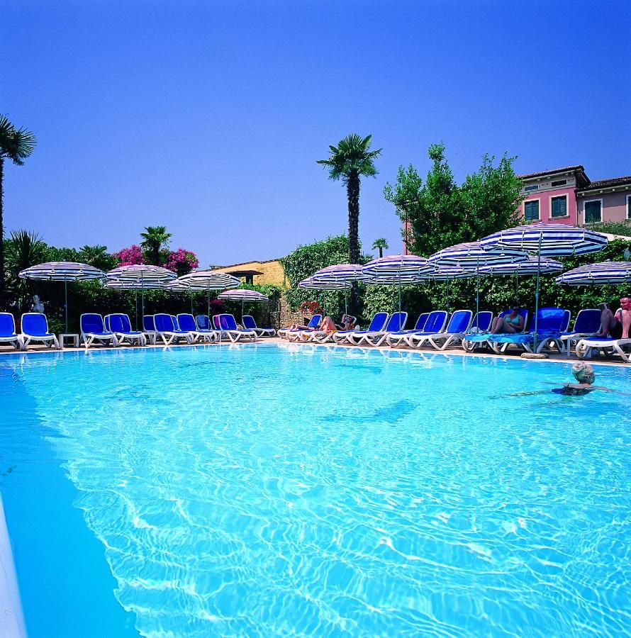 Hotel Catullo バルドリーノ エクステリア 写真